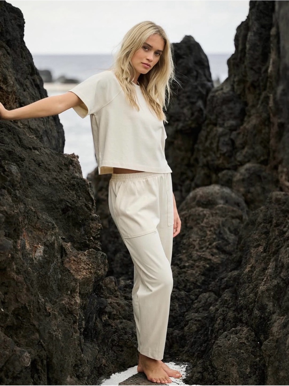 35. VUORI • NWT $118 US Mackenzie Pant
